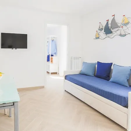 Apartment Seaview By The Sea With Terrace