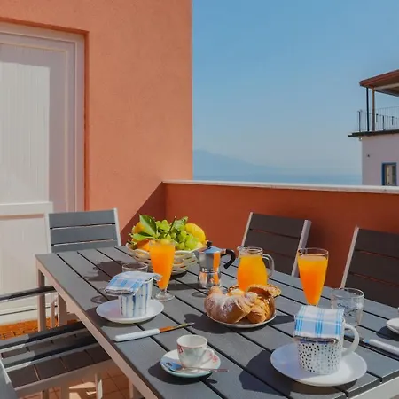 Apartment Seaview By The Sea With Terrace *
