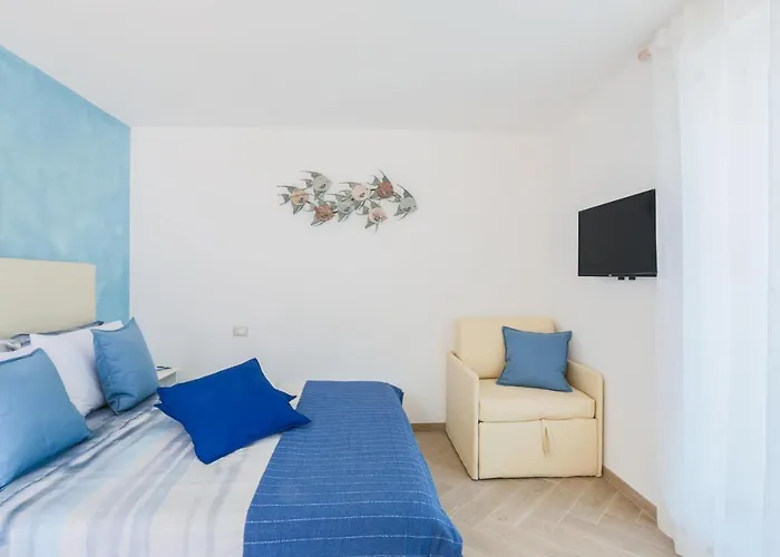 Апартаменты Seaview By The Sea With Terrace Сорренто