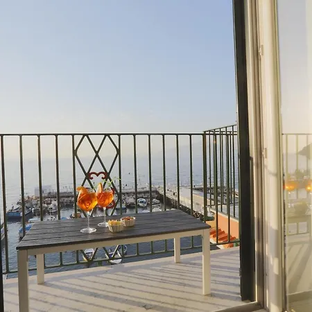 Seaview By The Sea With Terrace * Península Sorrentina